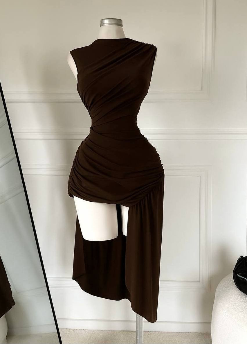 Коричневое повседневный, вечернее, кэжуал женское платье силуэтная No Brand однотонное