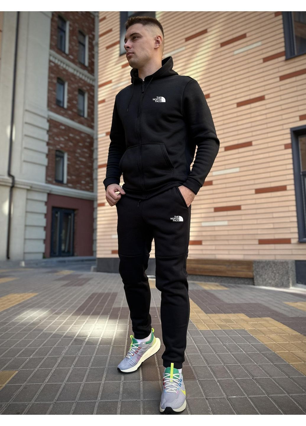 Зимний спортивный костюм с начесом черная кофта на змейке + черные брюки No Brand (365587932)