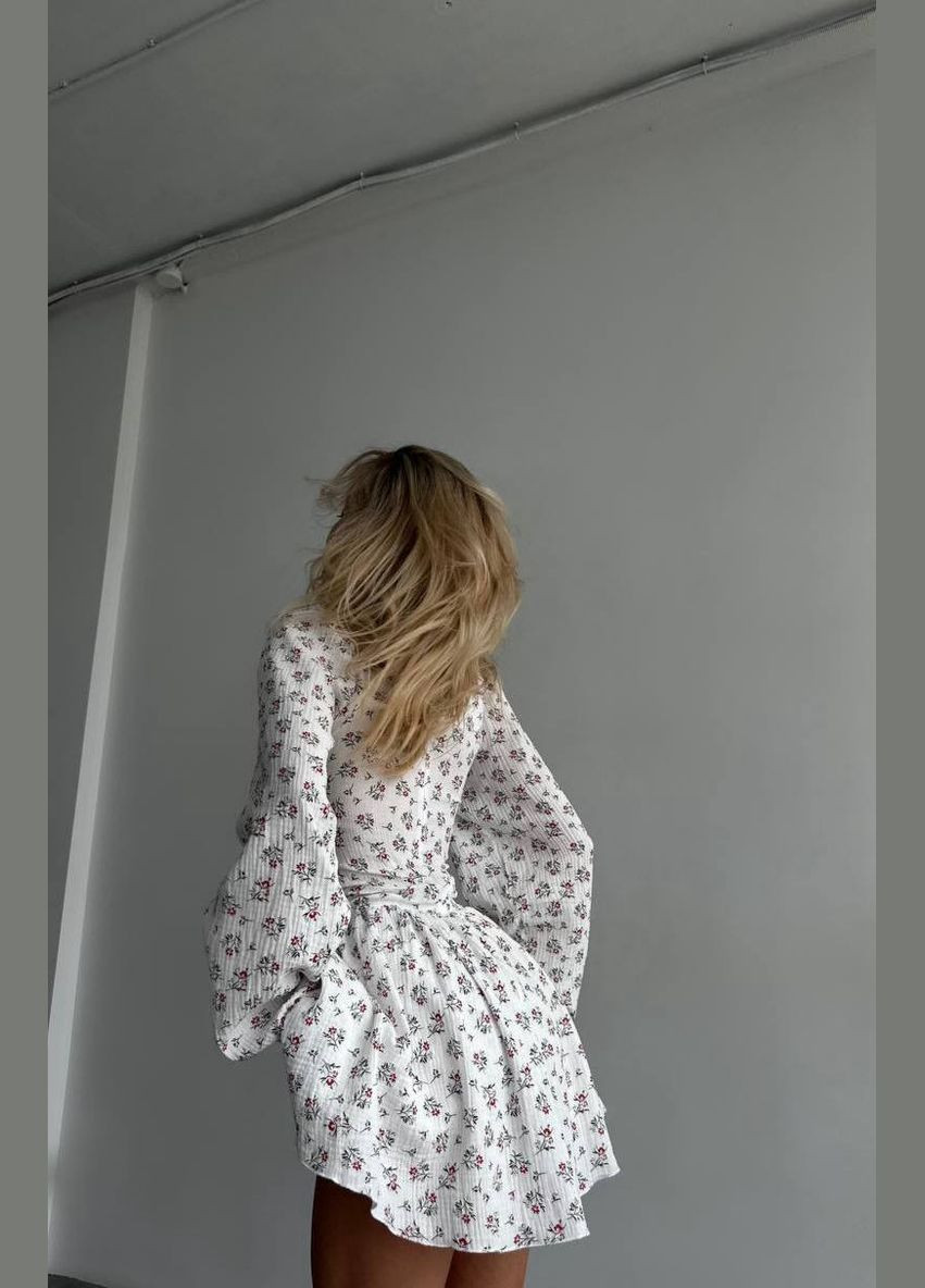 Женский комбинезон FINO Mode комбинезон-шорты цветочный белый повседневный, кэжуал, коктейльный, вечерний муслин