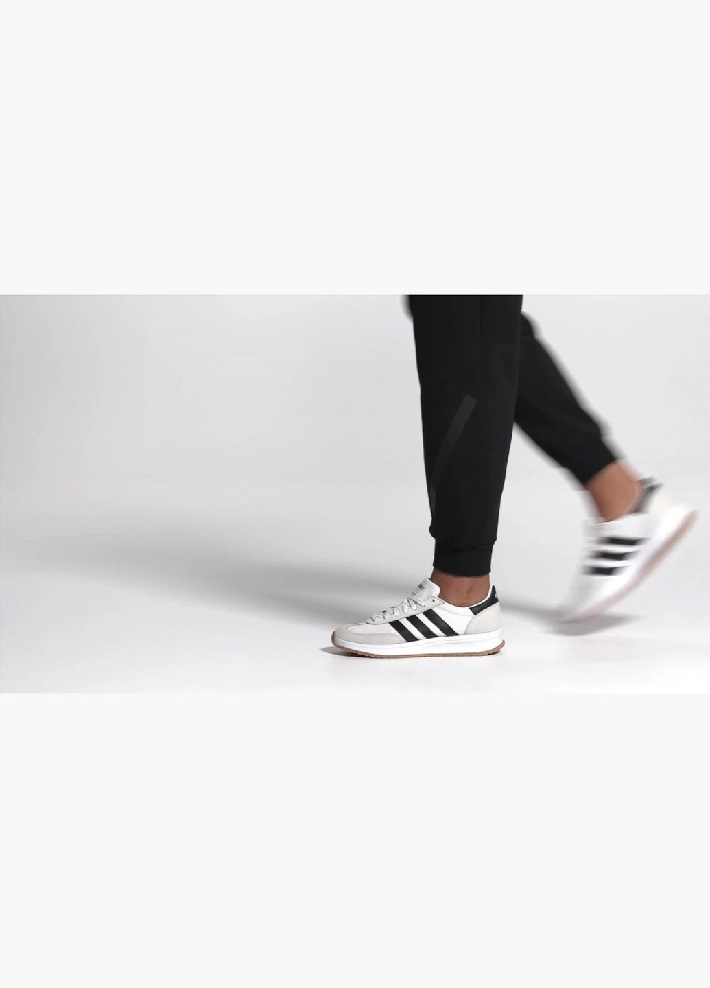 Білі кросівки чоловічі run 72 white/beige ih8584 adidas