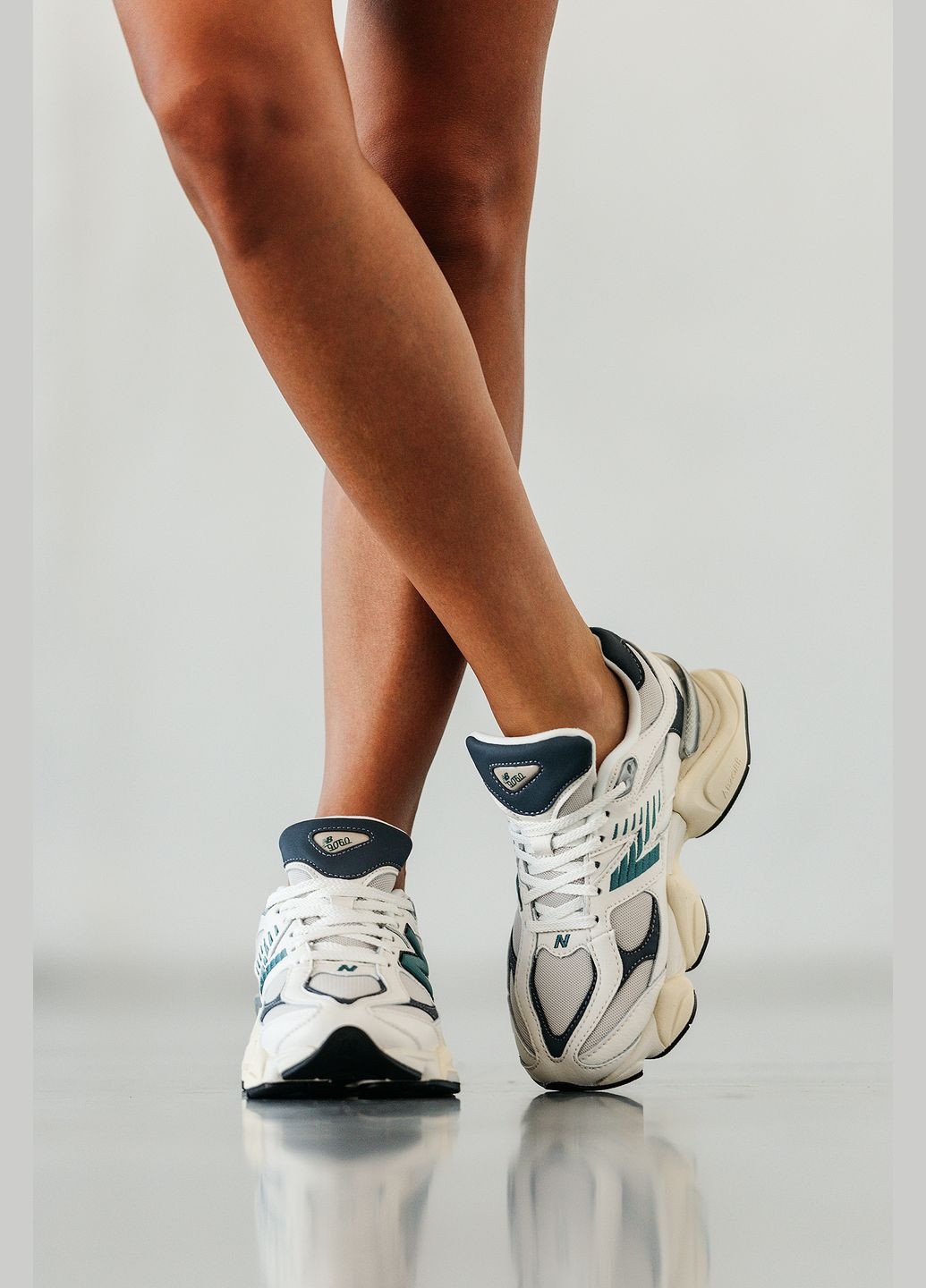 Кроссовки женские и мужские New Balance 9060 White | Нью Беланс 9060 белые No Brand белые демисезоны (315683587)