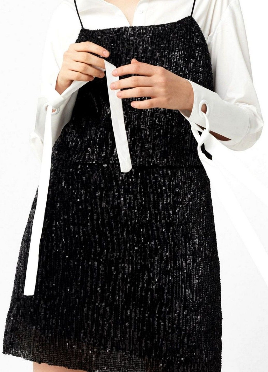 Чорна кежуал сукня Mango