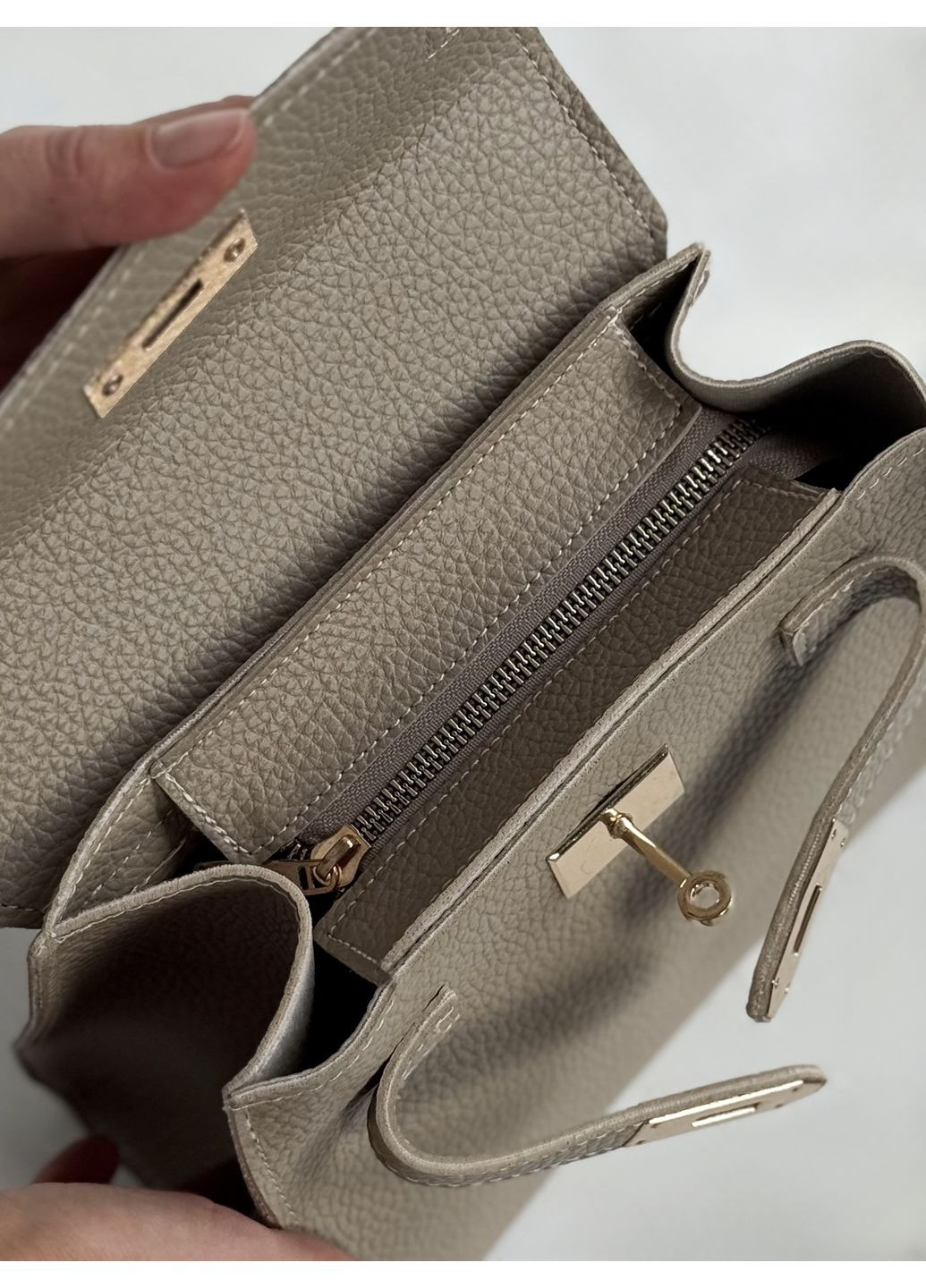 Жіноча сумка Charm Кремова Savvy (373297083)