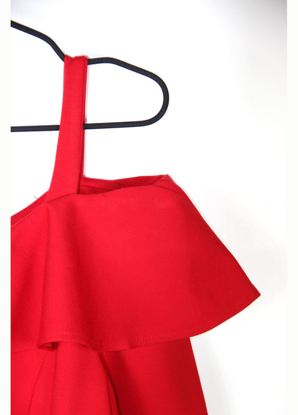 Красное платье Only