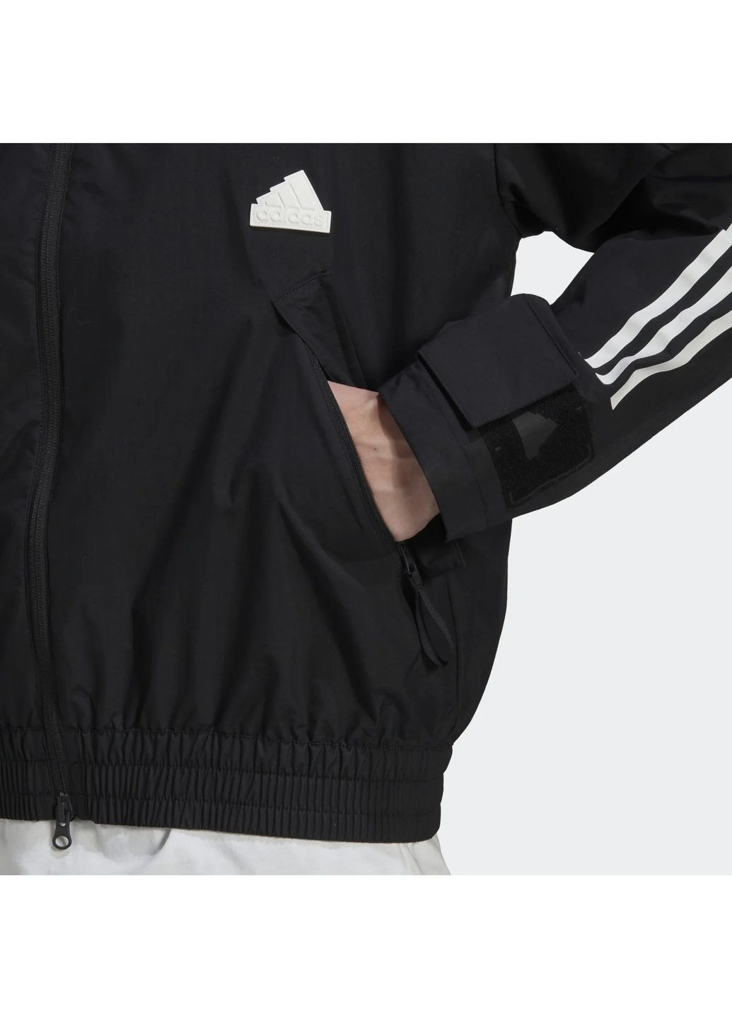 Чорна куртка чоловіча storm black hg2062 adidas