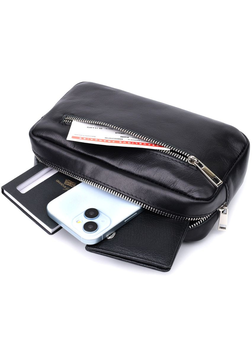 Прямокутна сумка-бананка для чоловіків із натуральної глянсової шкіри 22825 Чорна Shvigel (329148816)