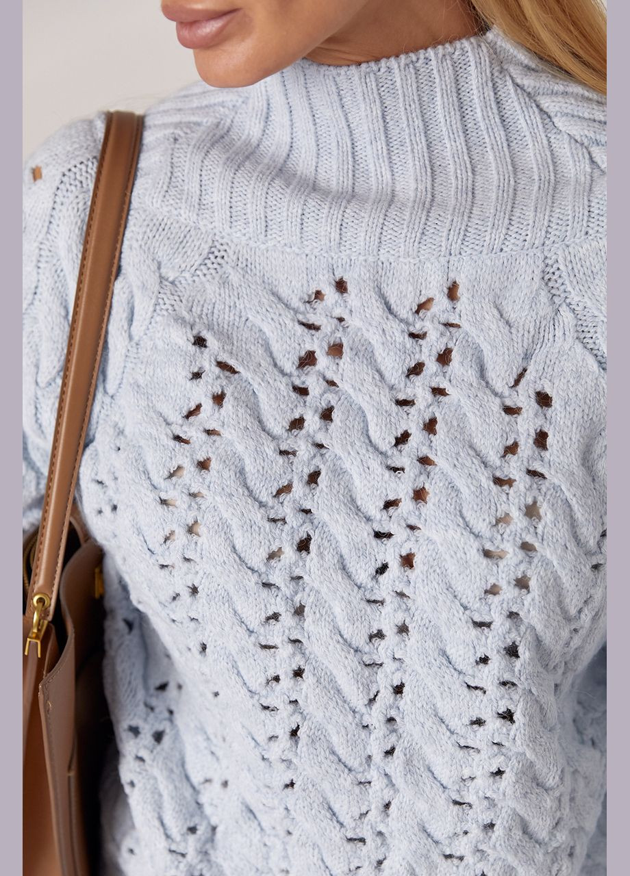 Блакитний зимовий жіночий в'язаний светр з ажурними візерунками Lurex
