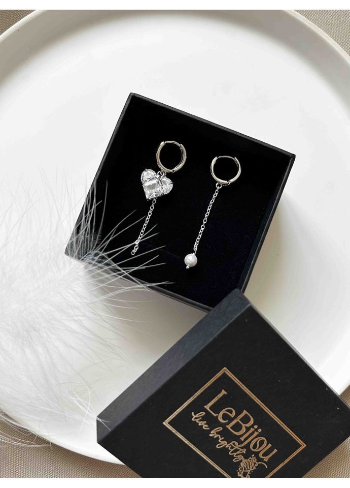 Асиметричні сережки з серцем та ланцюжками 5538 LeBijou (367580729)
