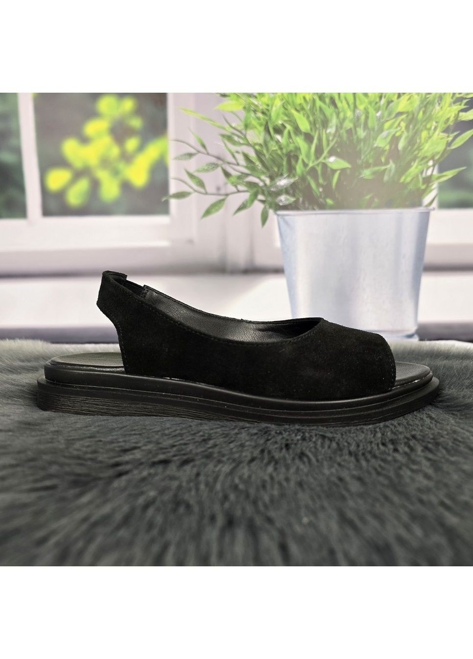 Черные босоножки женские SALI с ремешком