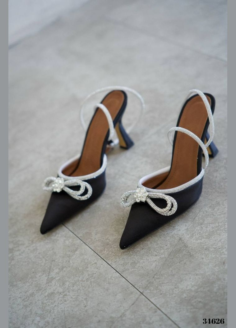 Черно-белые босоножки с бантом Nina Mi с бантом