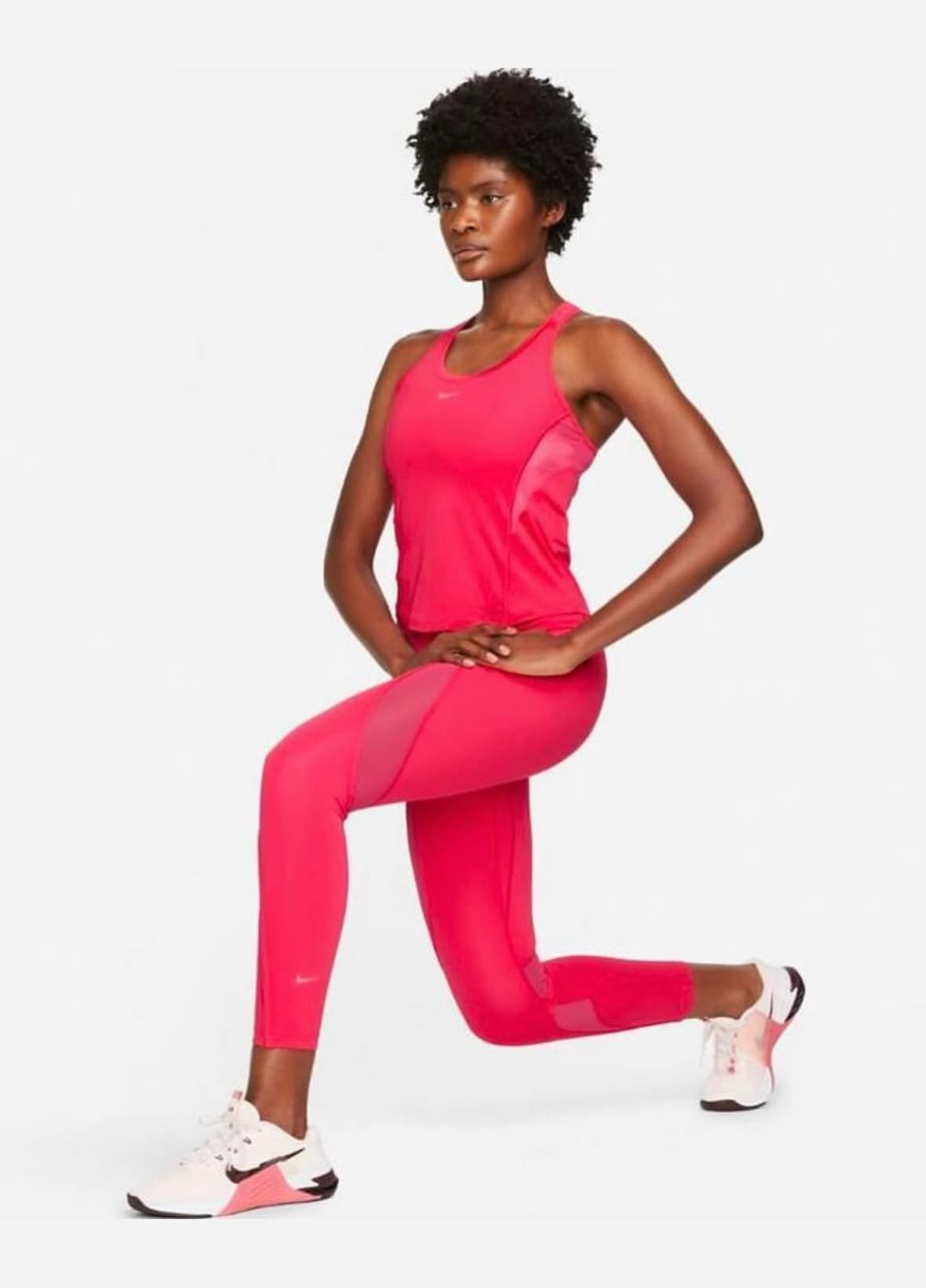 Коралловый демисезонный спортивный комплект Nike