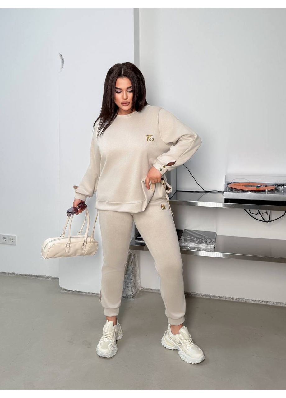 Женский костюм: свитшот оверсайз + брюки с манжетами MonCher (350613955)
