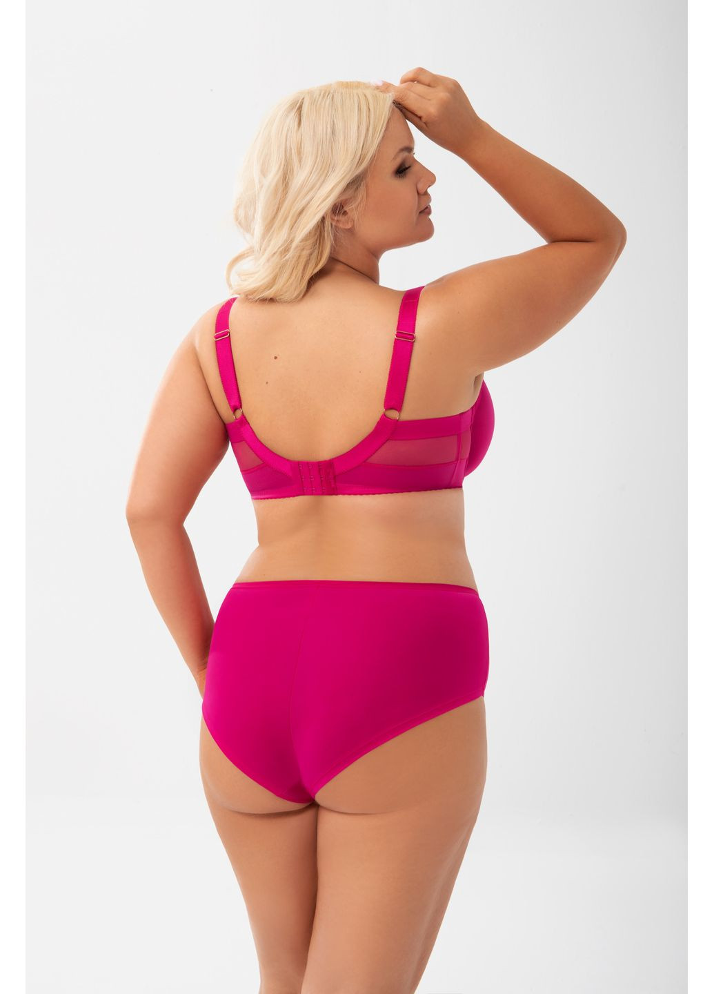 женский бюстгальтер Gorsenia с косточками полиамид