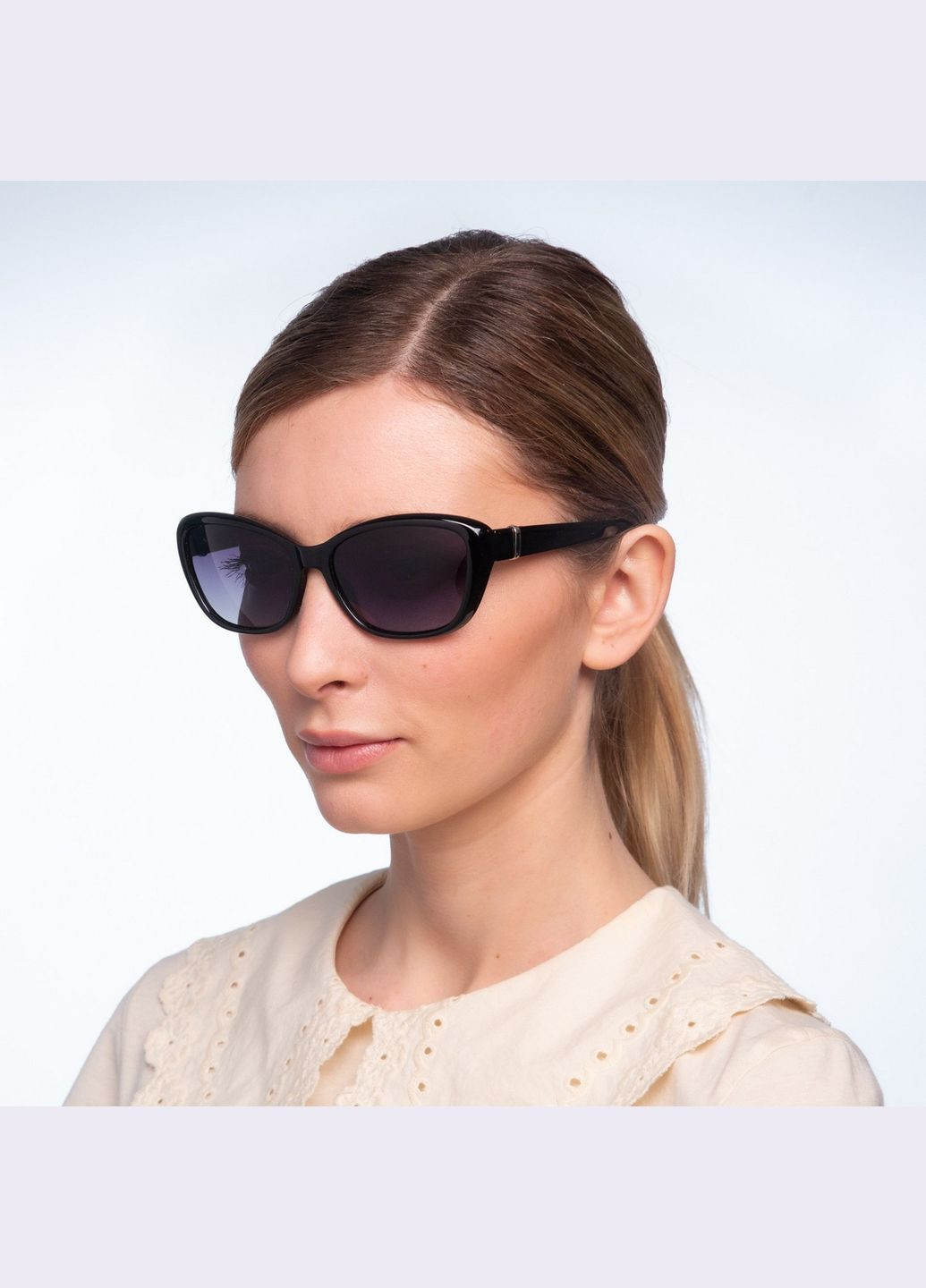 Сонцезахисні окуляри з поляризацією Класика жіночі LuckyLOOK 093-950 (289359895)