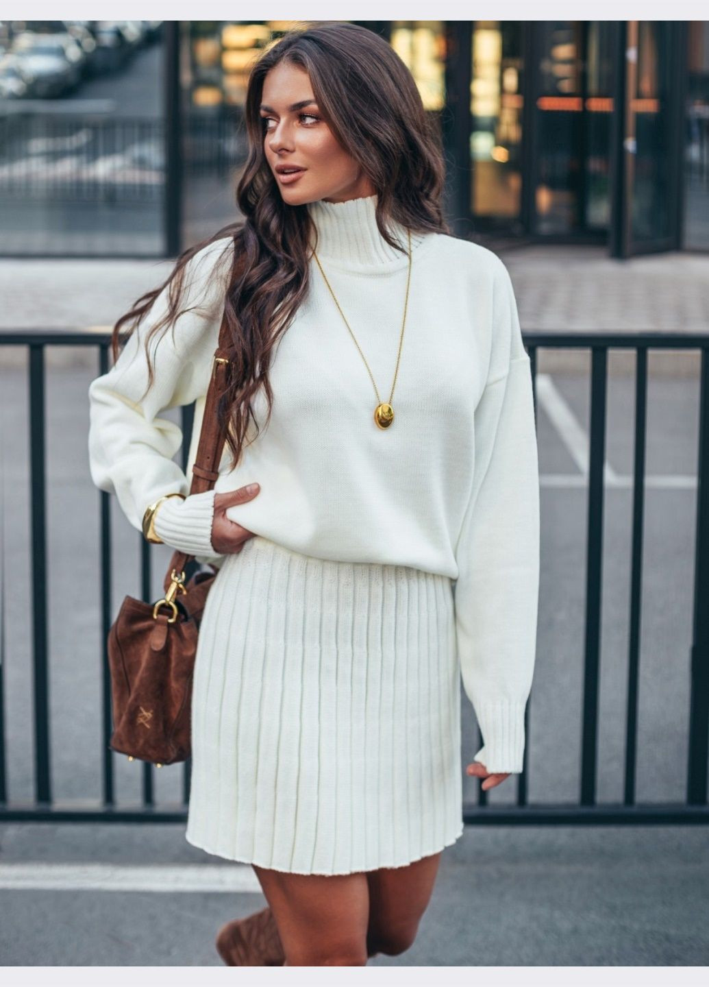 в'язаний костюм молочного кольору зі спідницею Dressa (362699267)