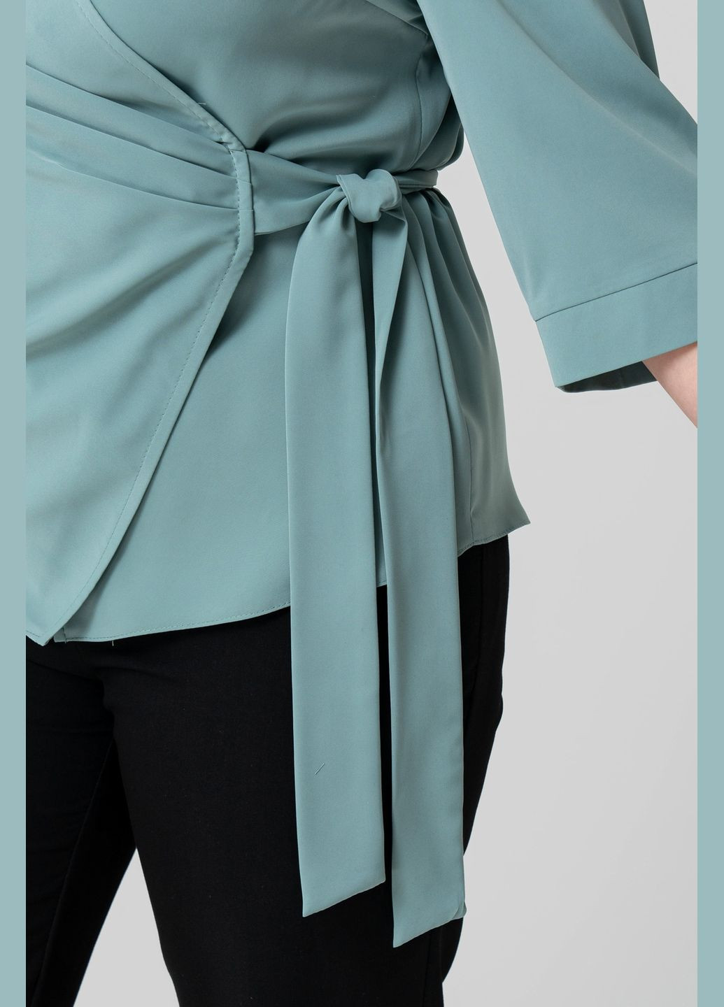 М'ятна блуза прямого силуету з відкладним коміром на зав'язках all posa (ap102337p) A'll Posa