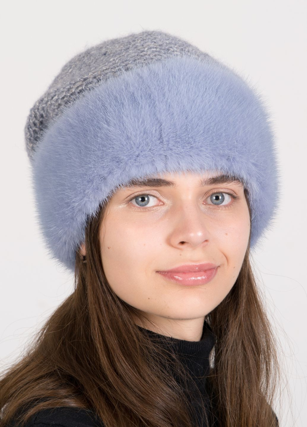 В'язана хутряна норкова шапка з помпоном з хутра песця Меховой Стиль Соты (305829725)