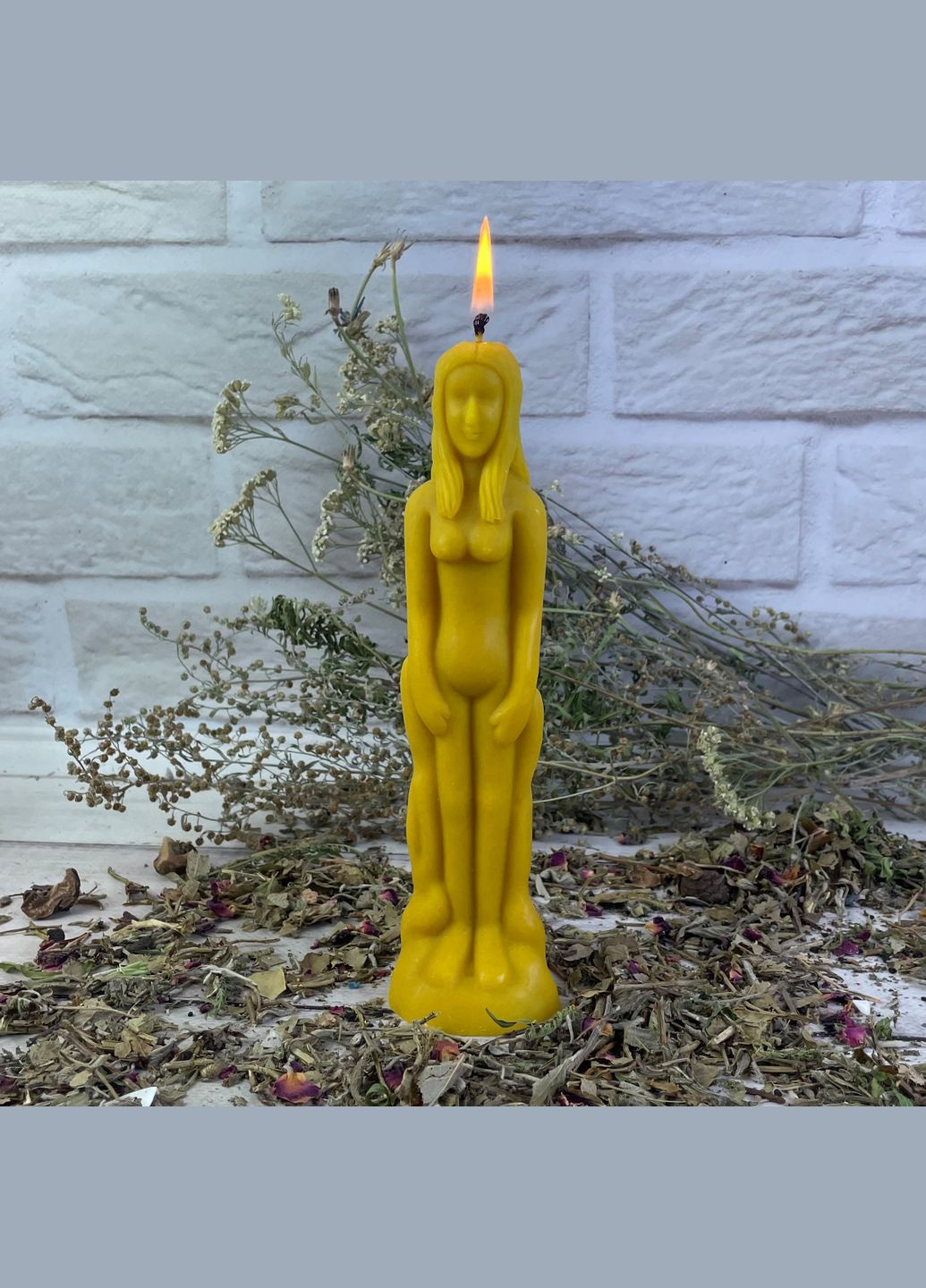 Восковая желтая свеча - Вольт (женщина) 5Candles (322347431)