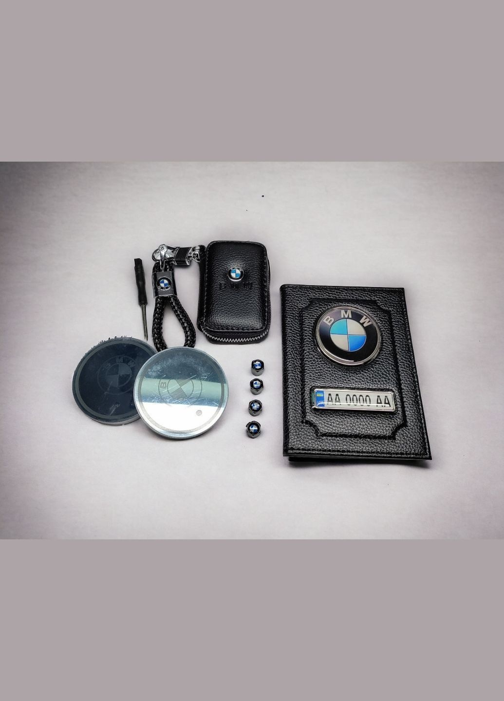 Комплект с логотипом, обложка, брелок, колпачки, ключница, RGB подстаканники BMW (330255028)
