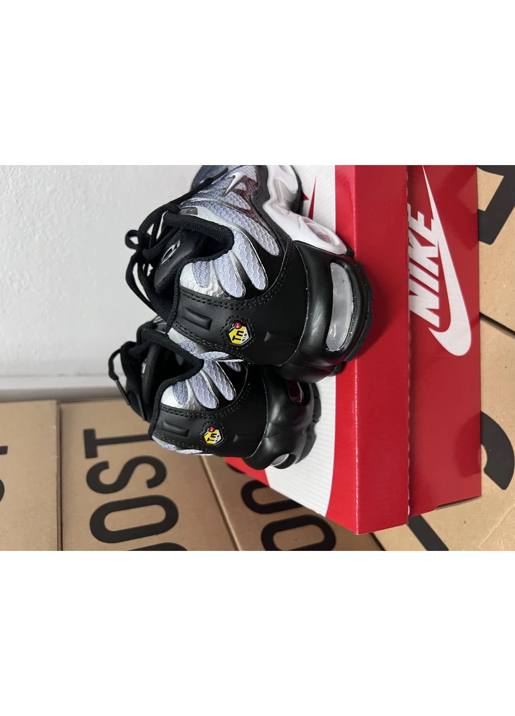 Черные летние кроссовки nike tn plus grey black найк тн аир макс плюс No Brand