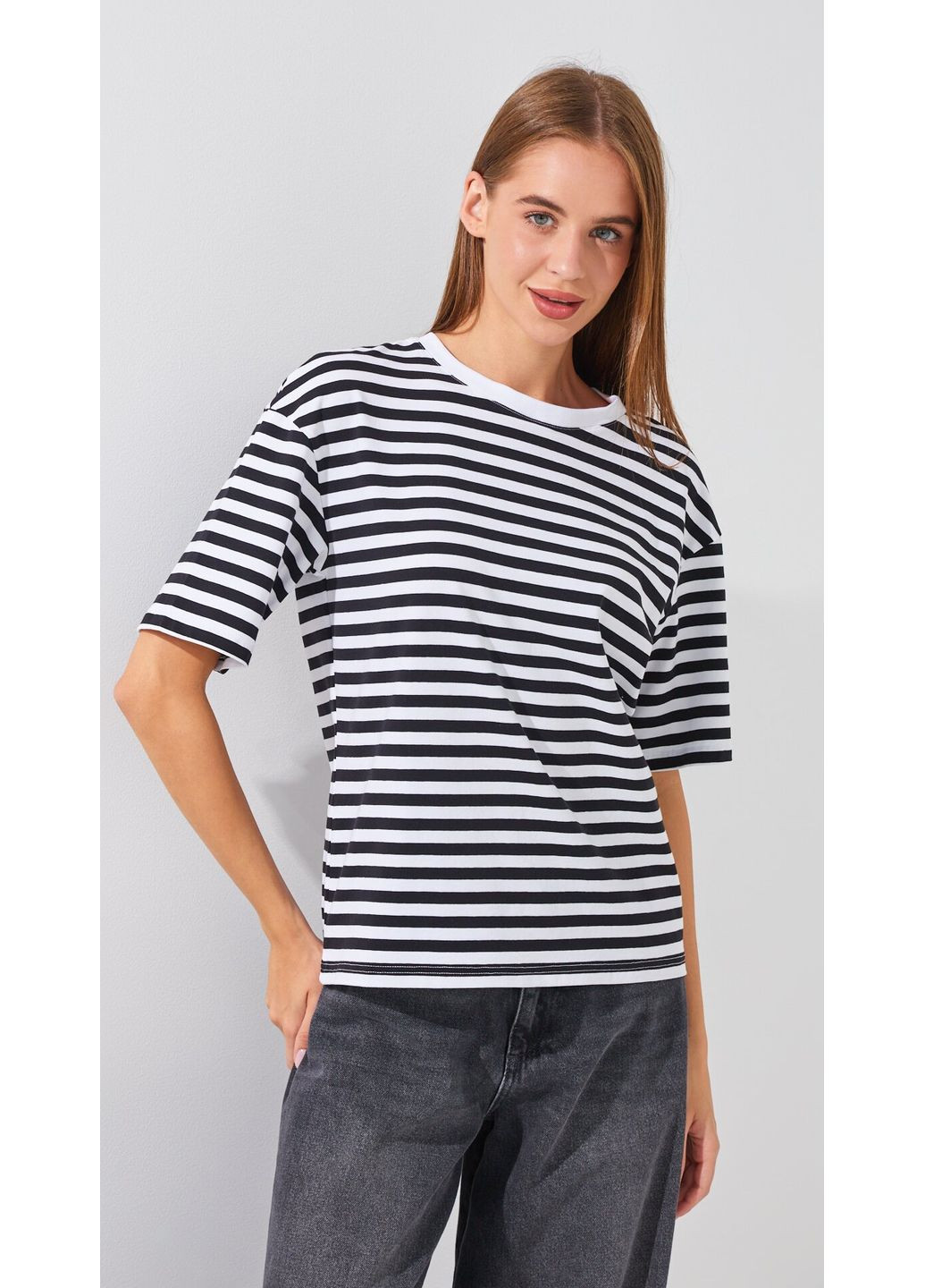 Футболка с узором женская WBC02401 Бело-черный shop (2888000009265) LAWA - (364723959)