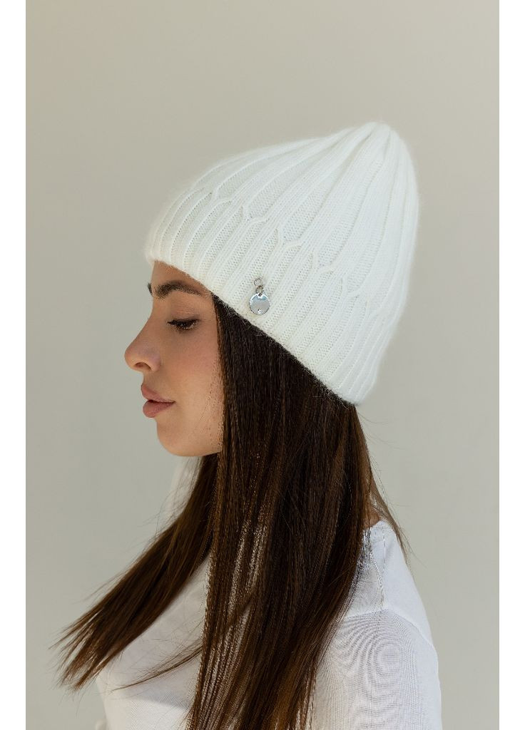 Тепла жіноча шапка "Ангора Рейчел" двошарова з брошкою Білий No Brand (370606459)