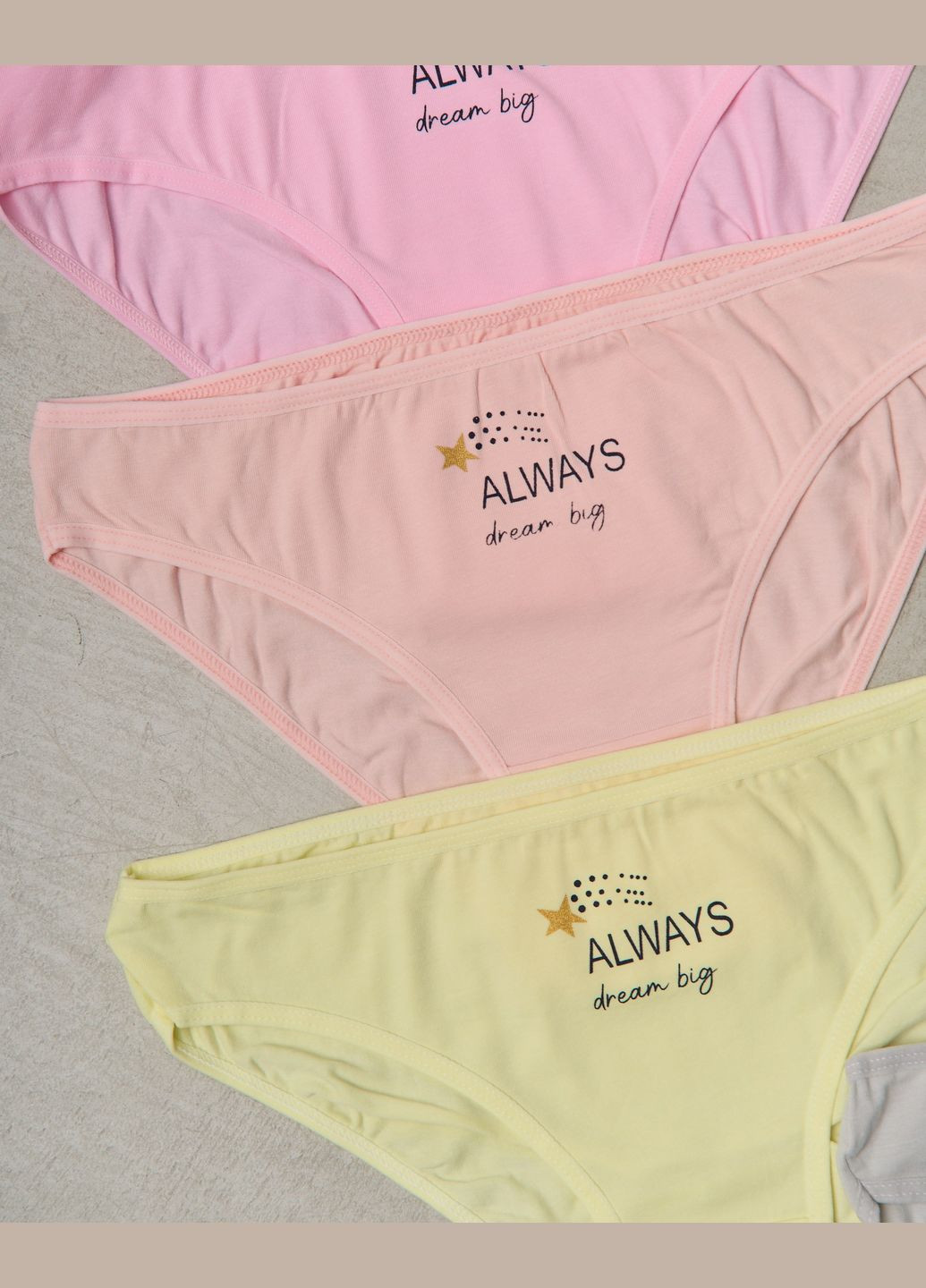 Жіночі пастельні трусики 5 шт. Nicoletta (322126829)