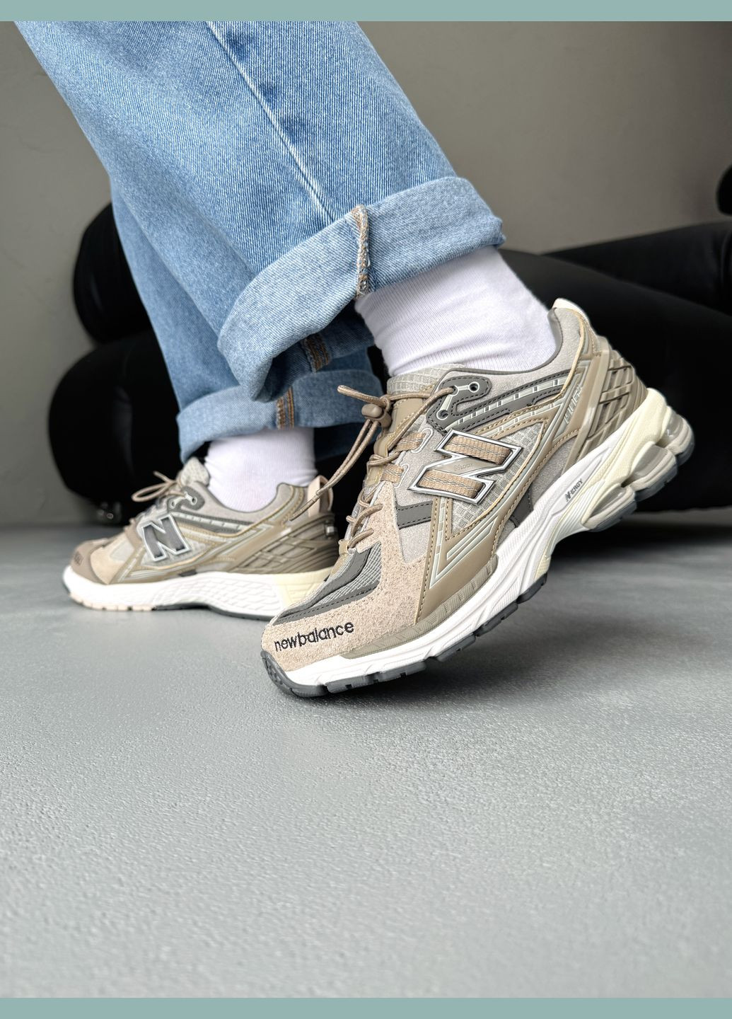 Коричневые демисезонные кроссовки мужские и женские new balance 1906d brown silver | нью баланс 1906 коричневые No Brand