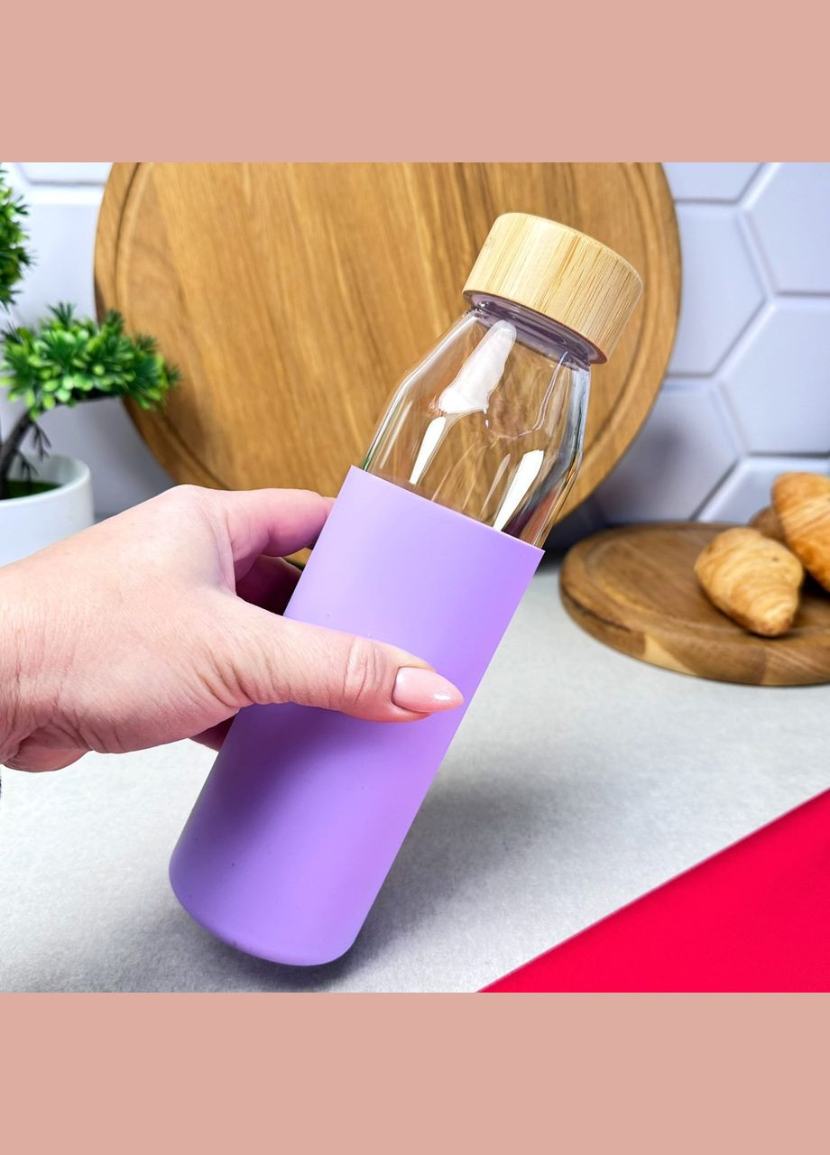 Скляна пляшка для напоїв 500 мл у силіконовому чохлі Бузкова Kamille (358932216)