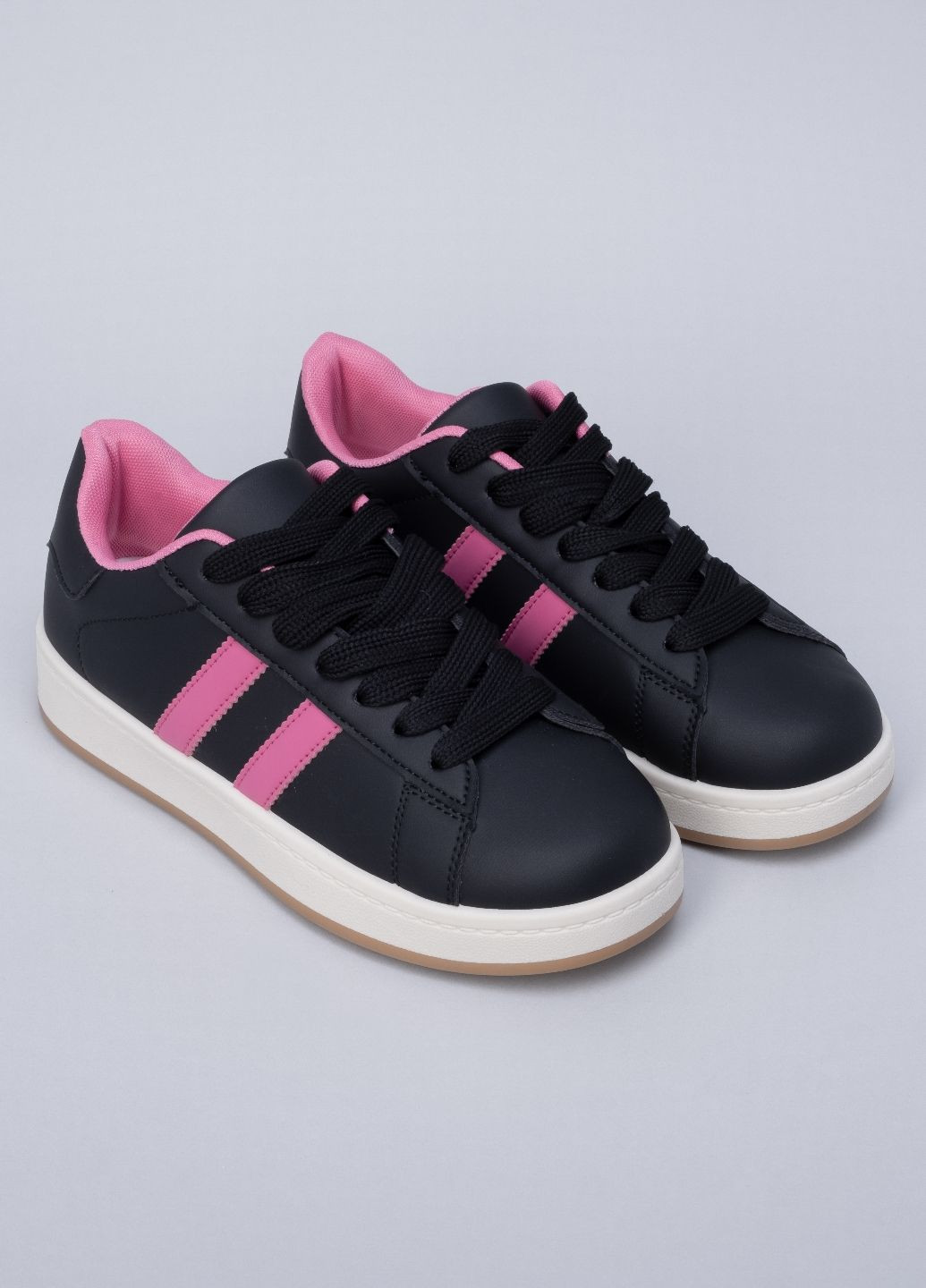 Чорні кеди жіночі stilli 553-540 чорні 344037 Power