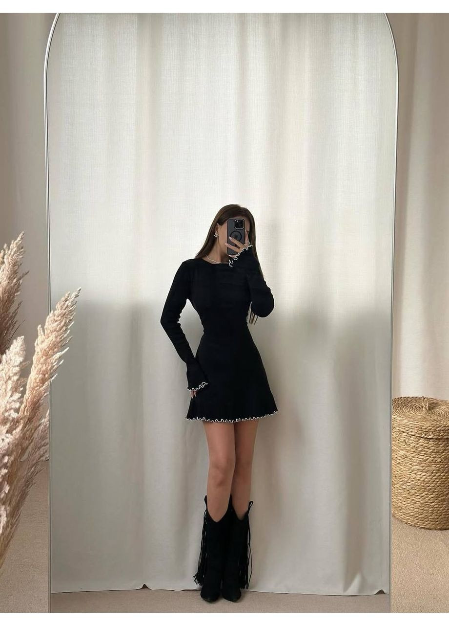 Черное теплое платье черного цвета No Brand