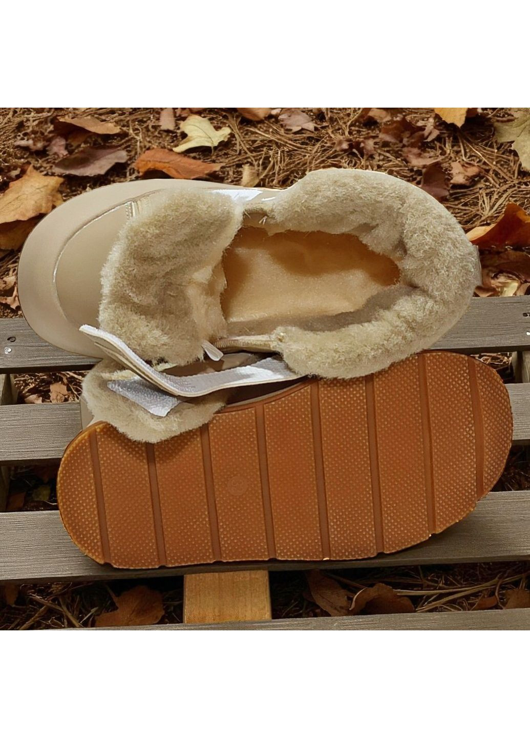 Бежевые зимние ботинки на липучках дутики на овчине утепленные хайтопы на зиму для девочки подростка Tom.M на липучке