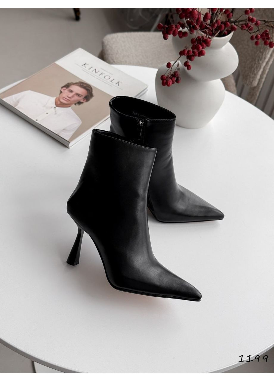 Черные демисезонная черные ботильоны Helen