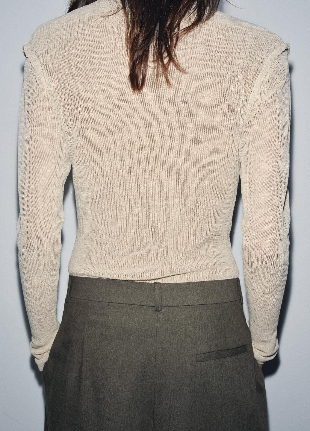 Пісочний демісезонний светр Zara