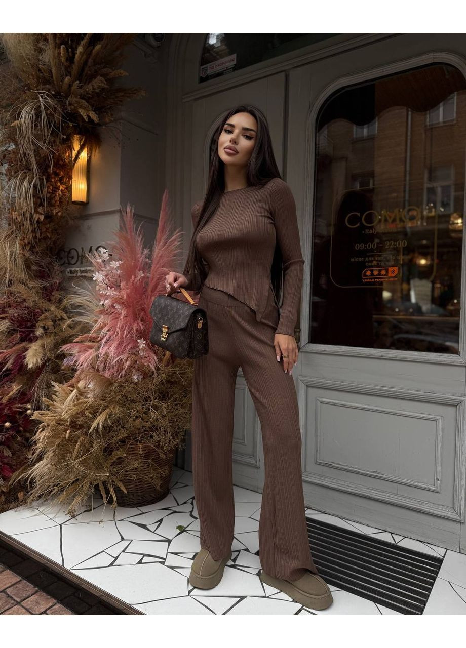 Стильний комплект із приємної до тіла дрібної вʼязки в рубчик Vakko (363829099)