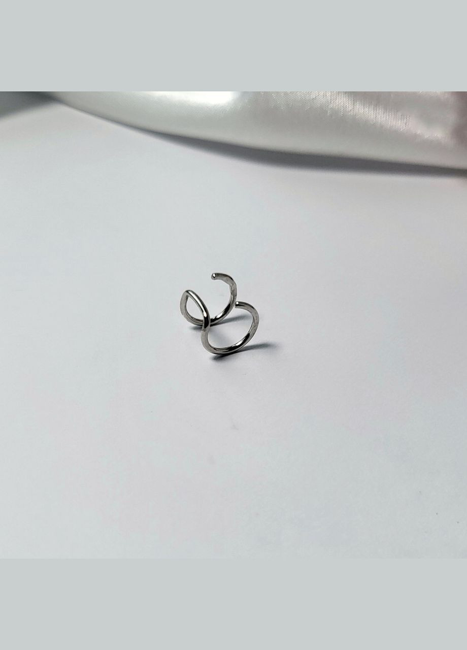 Срібна сережка 1 шт Кафа обманка Гладка без каміння срібло 925 проби Родоване 56243р 0.40г No Brand (306741634)