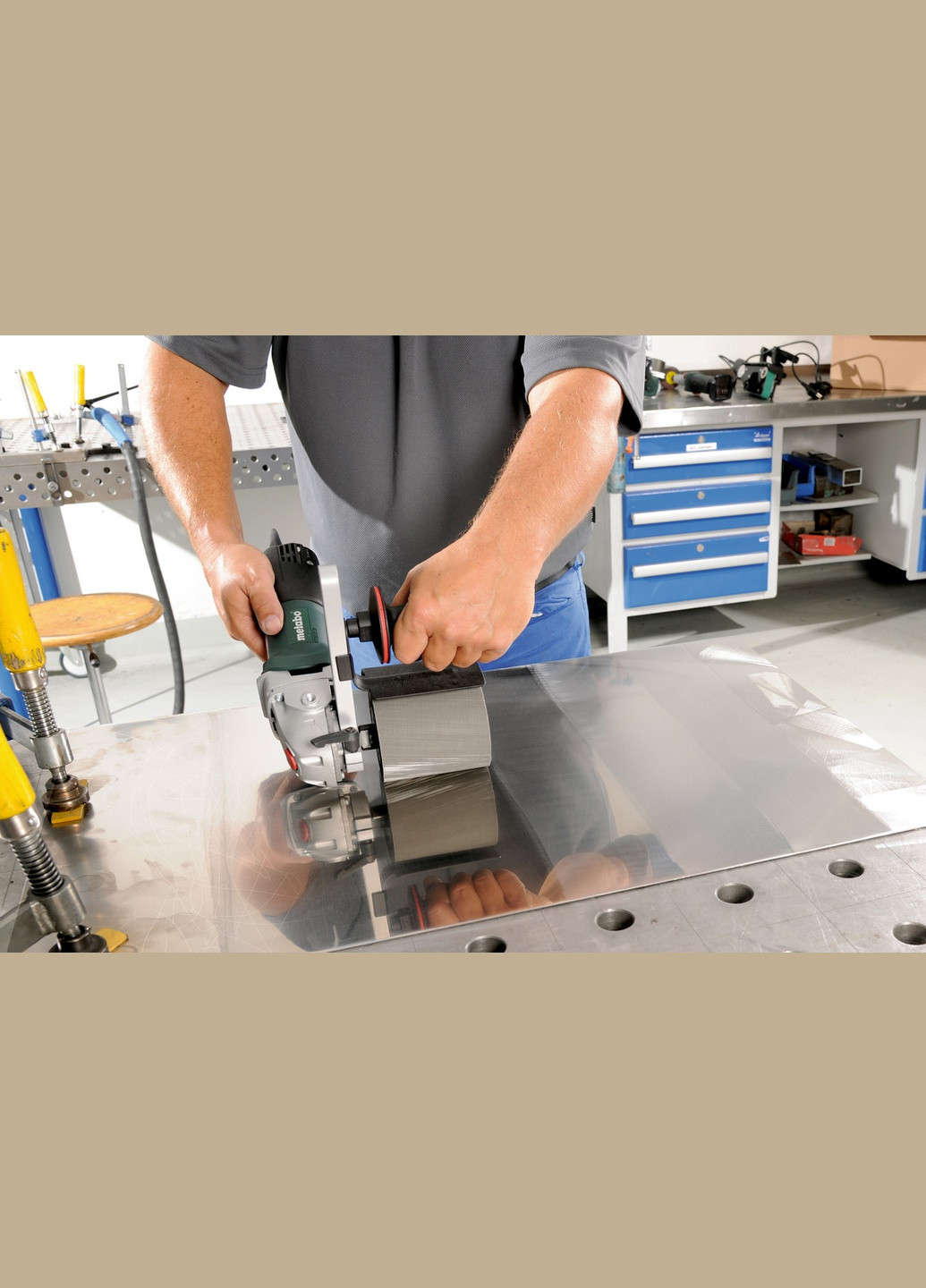 Шліфувальна стрічка Pyramid 90x100 мм, P2000/А6 SE, 5 шт 626410000 (8742) Metabo (295038081)