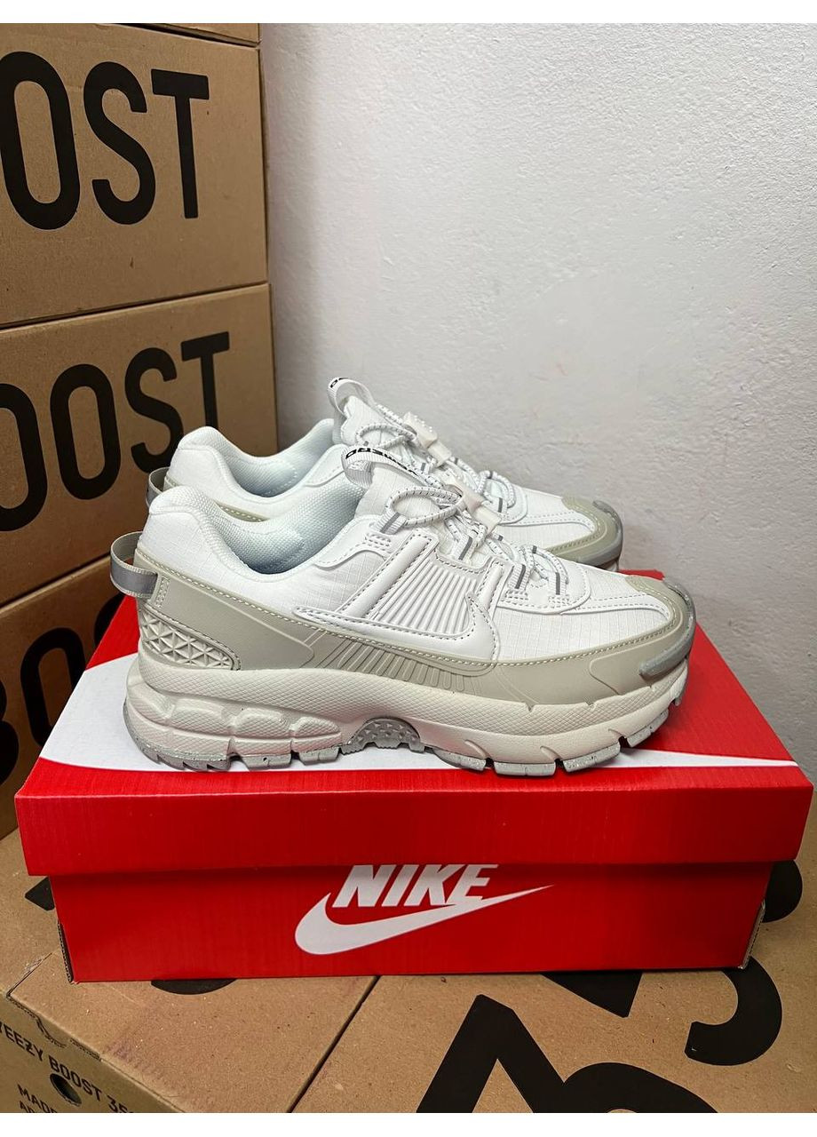 Білі Осінні кросівки чоловічі nike zoom vomero roam summit white найк зум вомеро роам No Brand