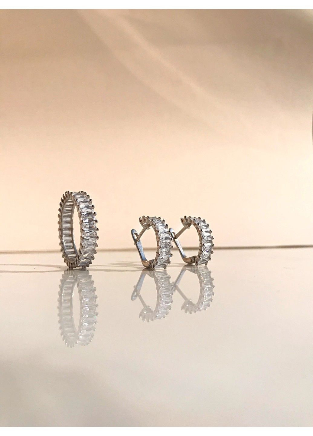 Комплект серебряных серьг и кольцо Гламур UMAX (292560497)