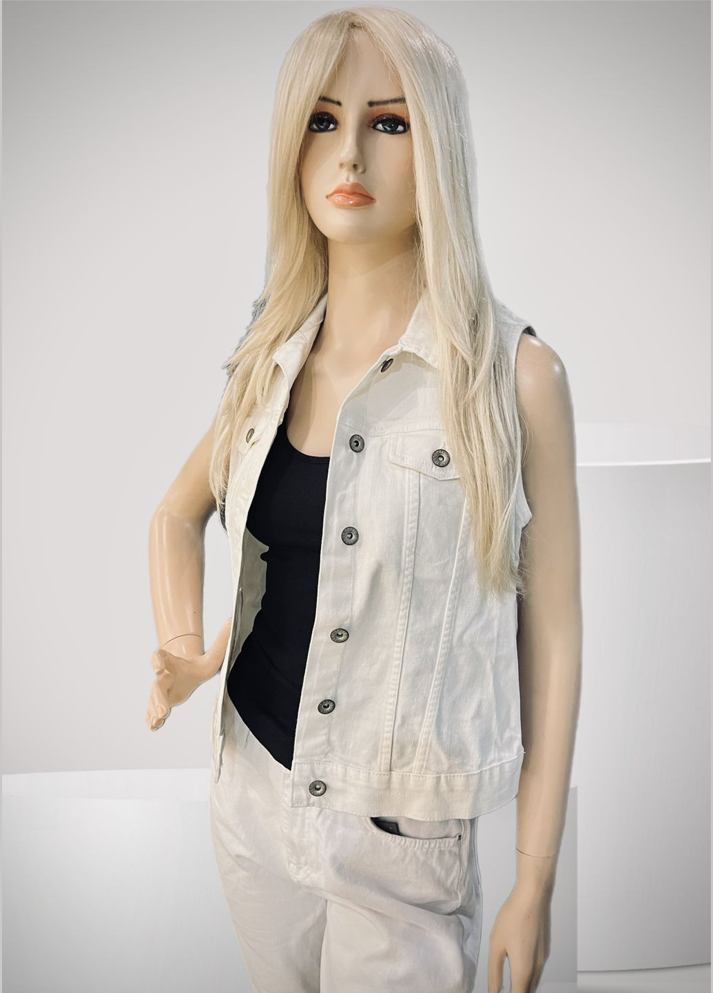 Жилет джинсовый. Белый. Качество KOTON (295270553)