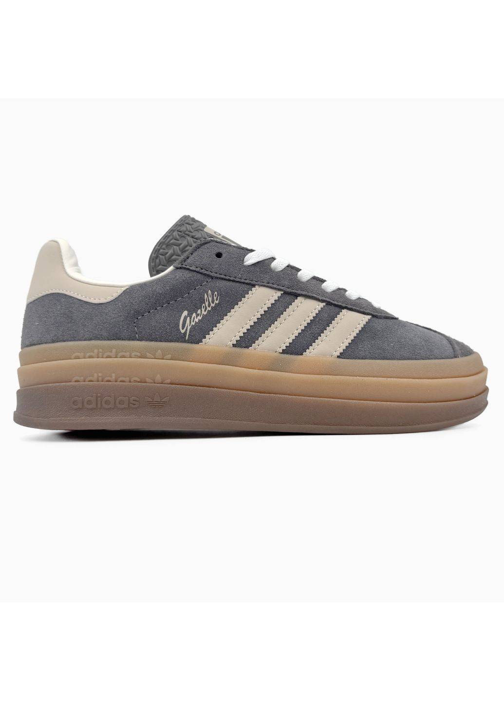 Белые демисезонные кроссовки мужские adidas gazelle bold beige / white / gum адидас газель No Brand