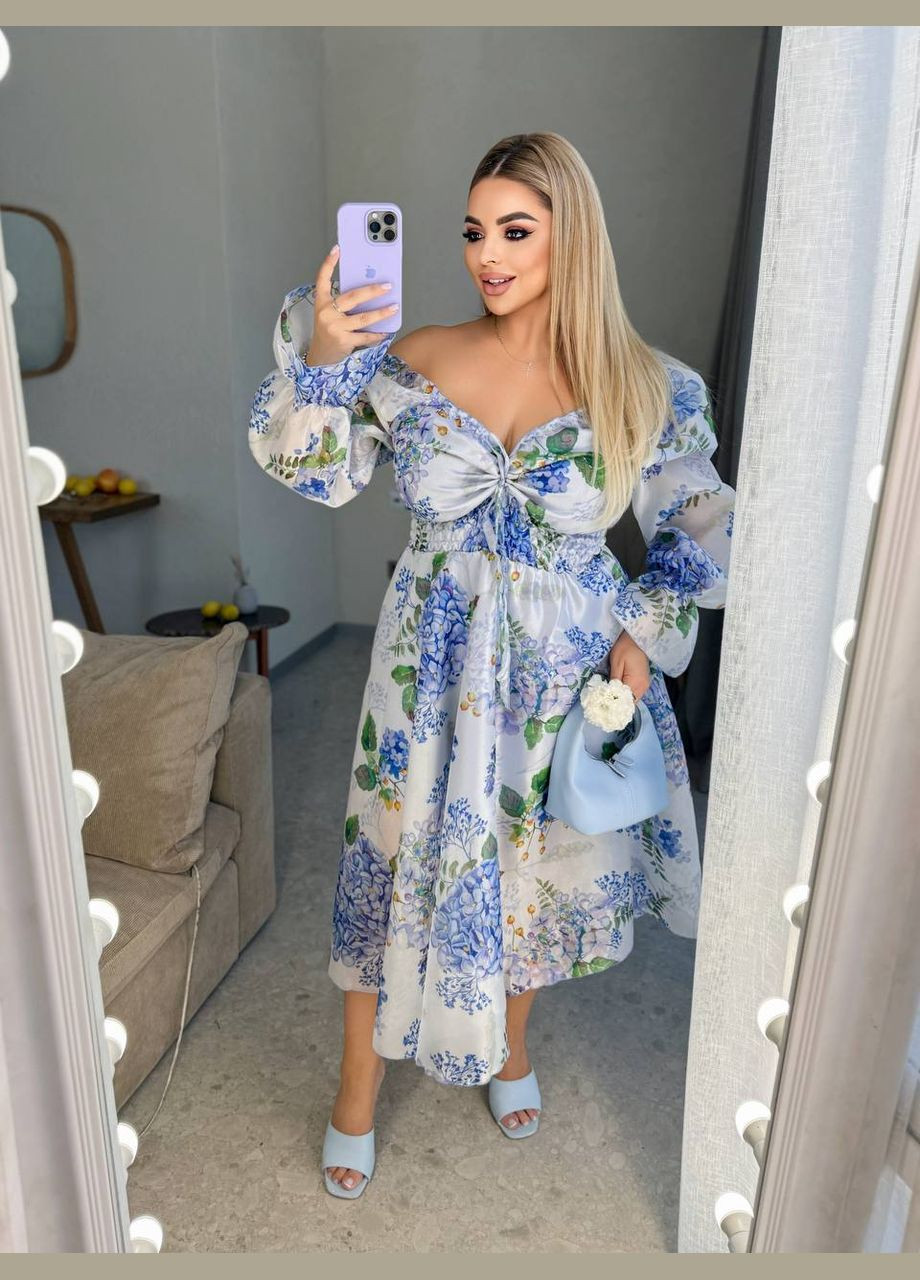 Блакитна святковий, коктейльна, вечірня сукня нереальної краси в довжині міді з відкритими плечима, бебі долл Україна з квітковим принтом