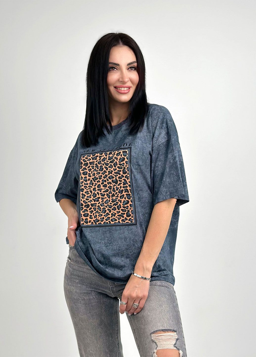 Графитовая женская футболка с коротким рукавом Fashion Girl Roar