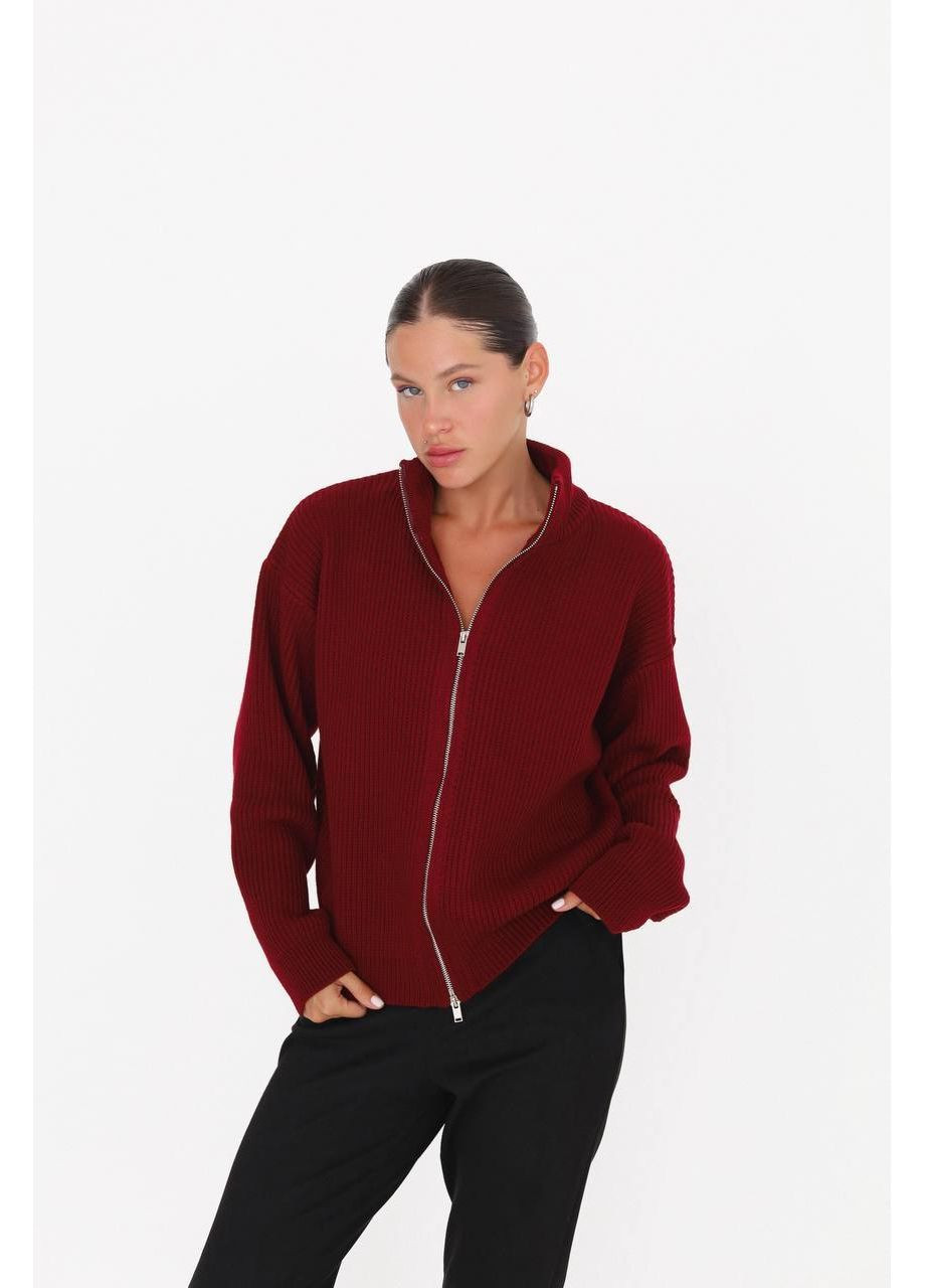 Бордовий демісезонний жіночий светр на блискавці з високим коміром MonCher