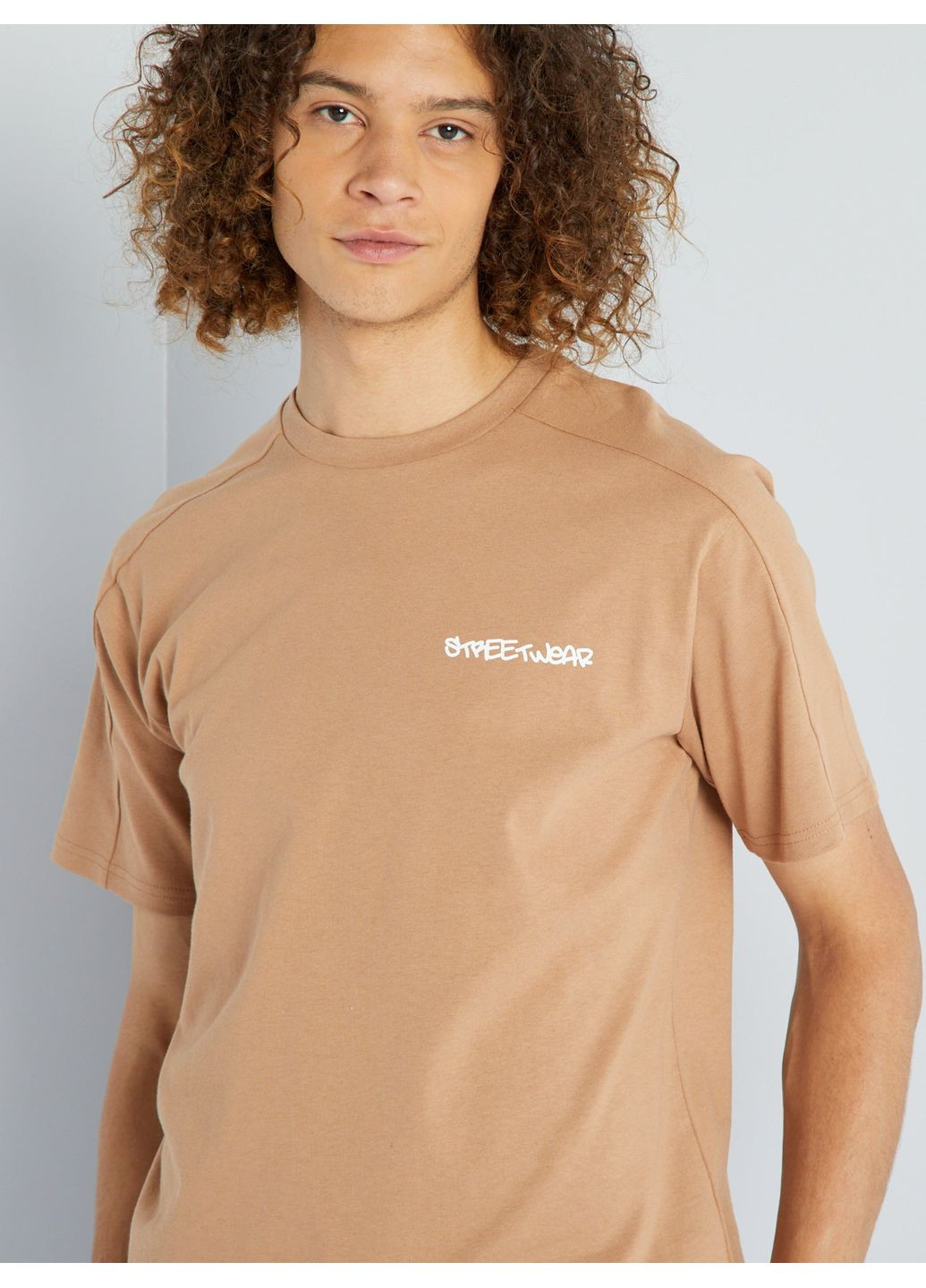 Бежева футболка basic,бежевий з принтом, Kiabi