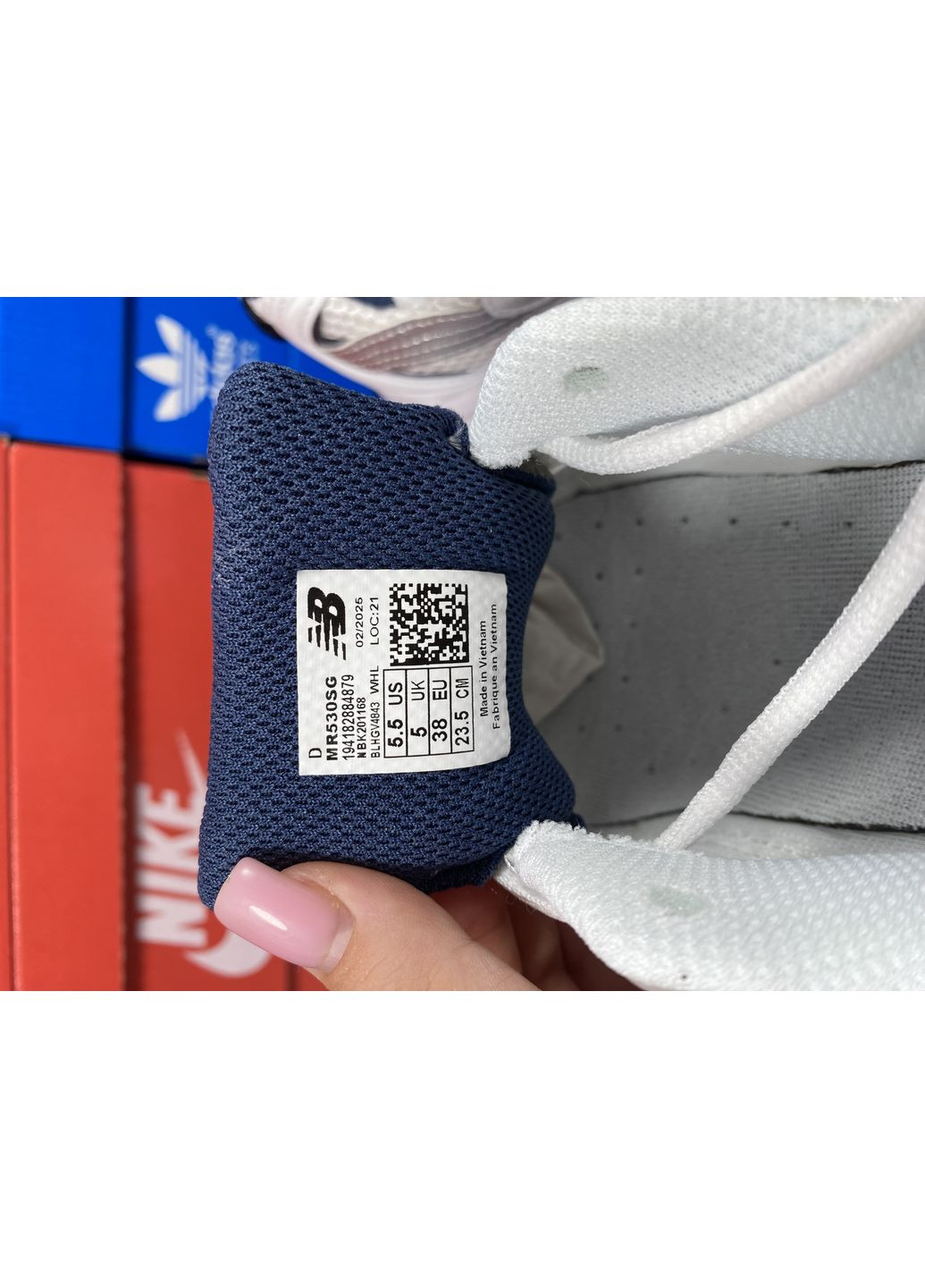 Цветные демисезонные кроссовки мужские new balance 530 silver нью беланс 530 No Brand