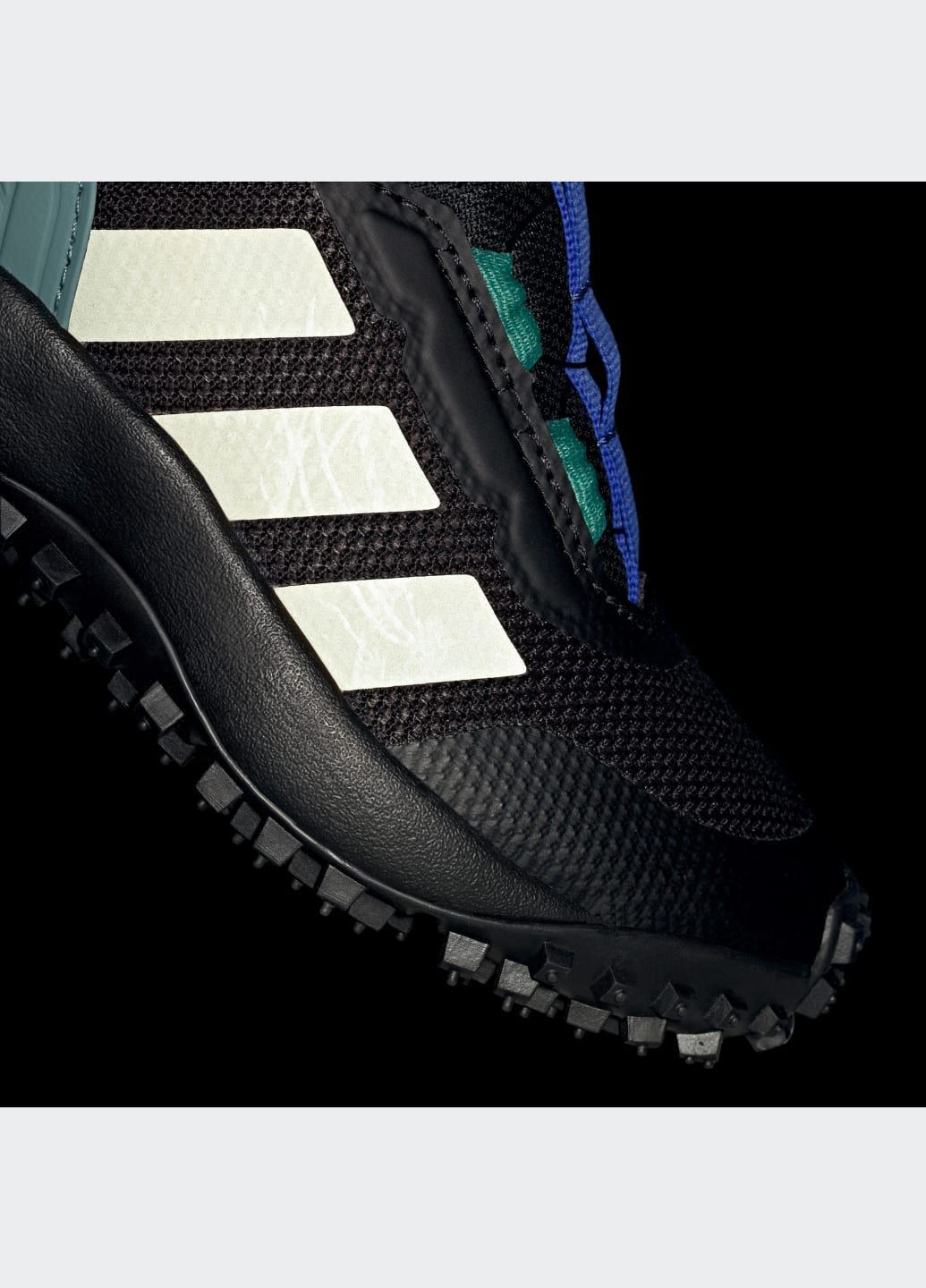 Черные спортивные осенние ботинки fortatrail boa kids adidas