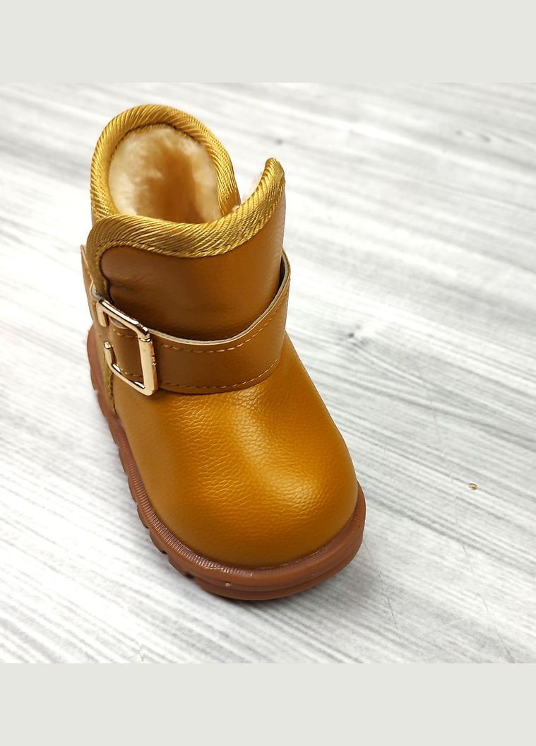 Цветные зимние угги детские xia с мехом pu-кожа желтые. No Brand