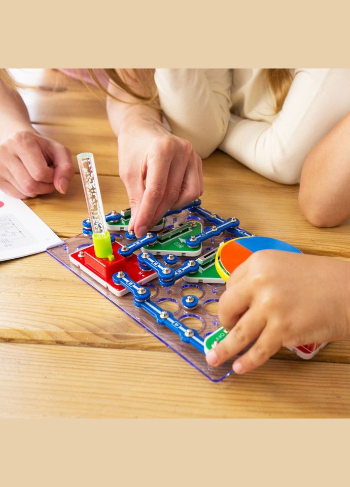 Электронный конструктор "СВЕТ И ЦВЕТ RGB" D70700 свет DOKA (302948896)