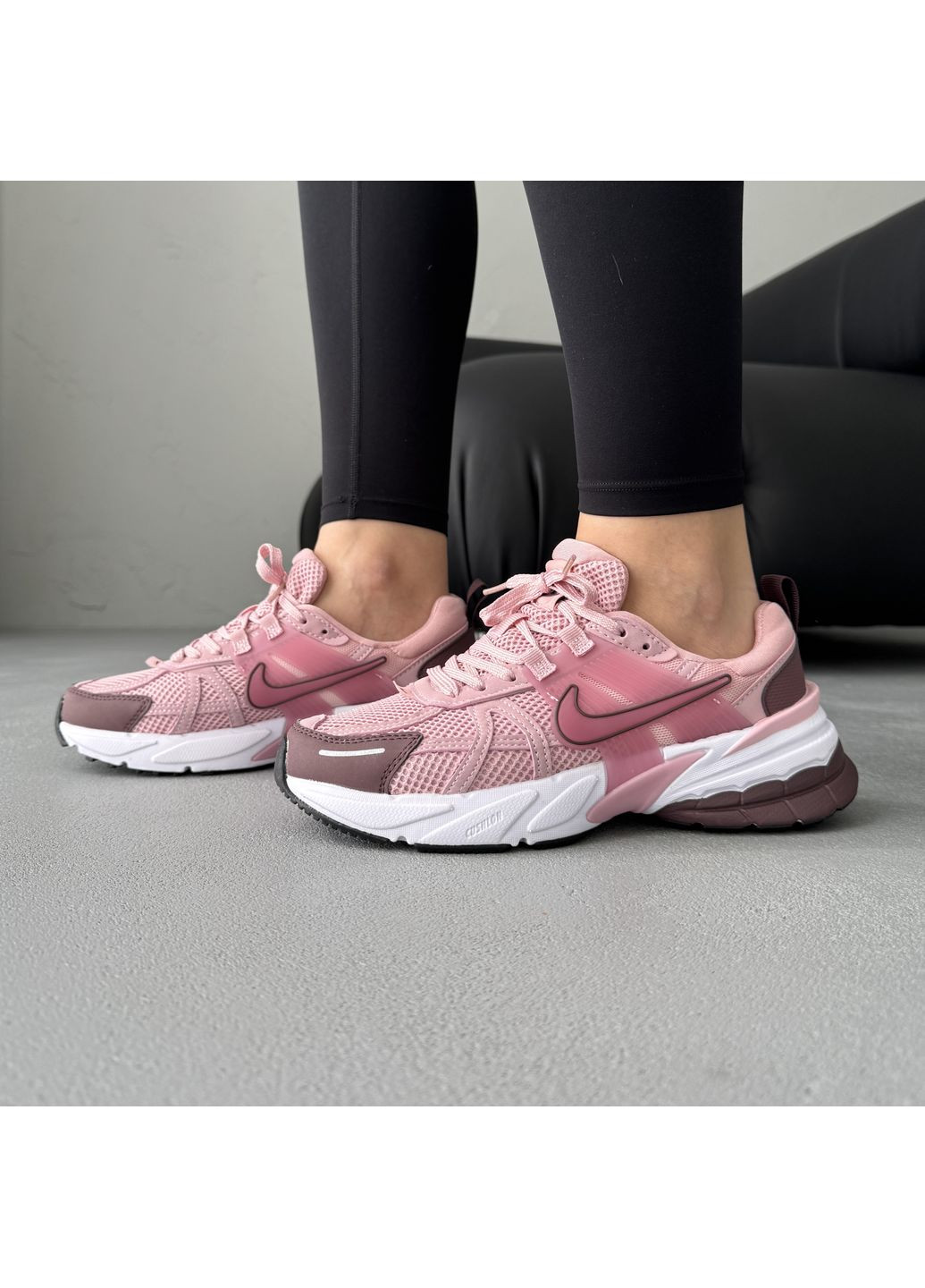 Кросівки жіночі Nike V2K Runtekk Pink Bordo | Найк В2К Рантекк рожеві демісезони (371770613)